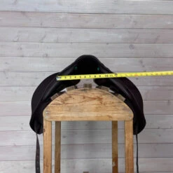 Used Equipe Viktoria Monoflap Dressage Saddle 17.5/W -Horse Trail Haven Sales Store 334 Front Measurement 12178.1687461318