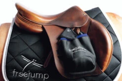 Freejump Stirrup Pockets -Horse Trail Haven Sales Store freejump stirrup pocket blue saddle 16784.1560884977