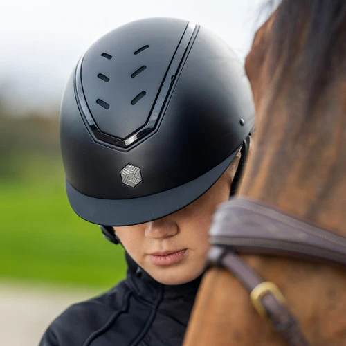 Charles Owen Kylo EQx Helmet 2 Charles Owen Kylo EQx Helmet - Image 2