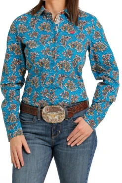 Cinch Performance Shirt No Pockets -Horse Trail Haven Sales Store lds cinch print ls blue front MSW9165033 cinch 21424.1689020640