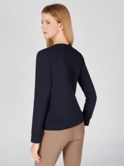 Vestrum Procida Horse Sweatshirt 5 Vestrum Procida Horse Sweatshirt -Horse Trail Haven Sales Store procida horse sweater navy back W6722 65038 00079 vestrum 40044.1681613481