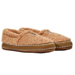 Ariat Snuggle Slippers -Horse Trail Haven Sales Store snuggle slipper tan hero 2271 219 ariat 64203.1666128747