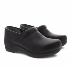 Dansko XP 2.0 Waterproof Clogs 11 Dansko XP 2.0 Waterproof Clogs -Horse Trail Haven Sales Store xp 20 waterproof black pair dansko 59071.1588288465